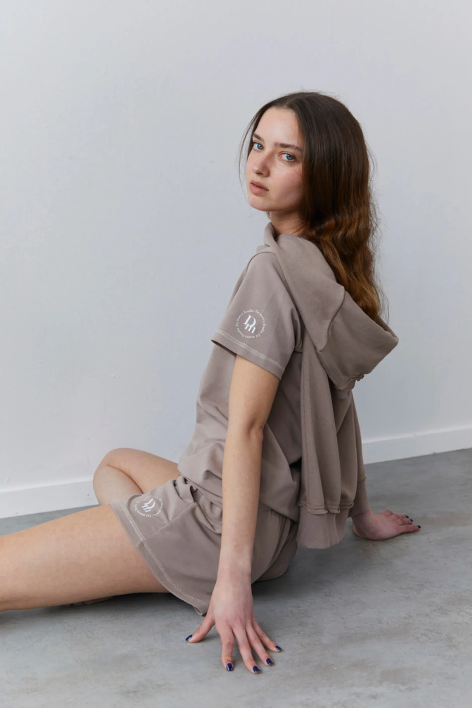 2 Wires shorts  - mocca