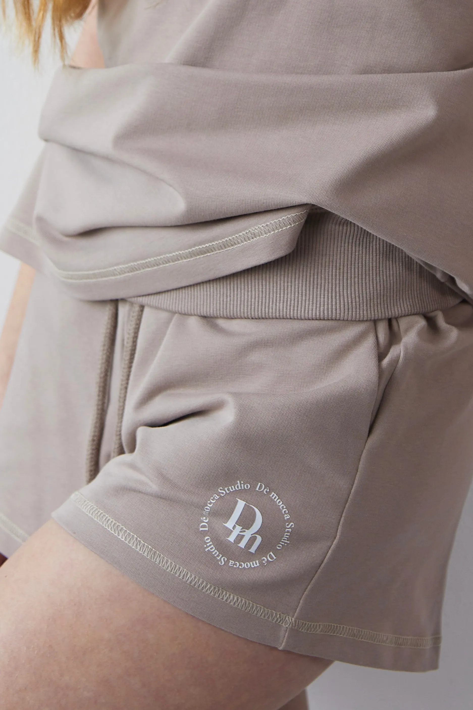 2 Wires shorts  - mocca