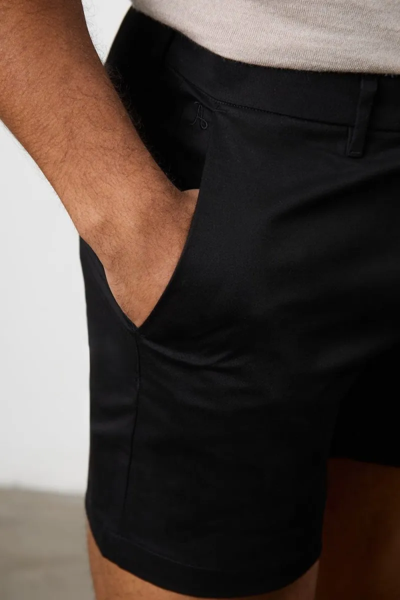 Athletic Fit Chino Shorts 5'' in Black