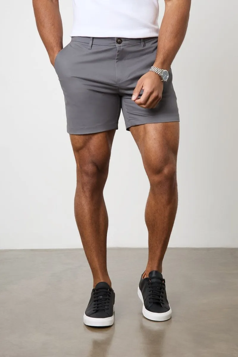 Athletic Fit Chino Shorts 5'' in Dark Grey