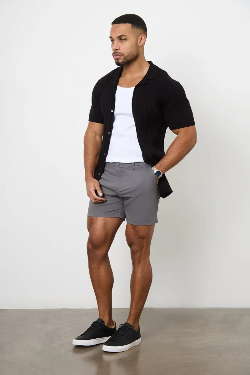 Athletic Fit Chino Shorts 5'' in Dark Grey