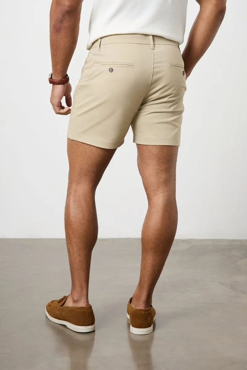 Athletic Fit Chino Shorts 5'' in Stone