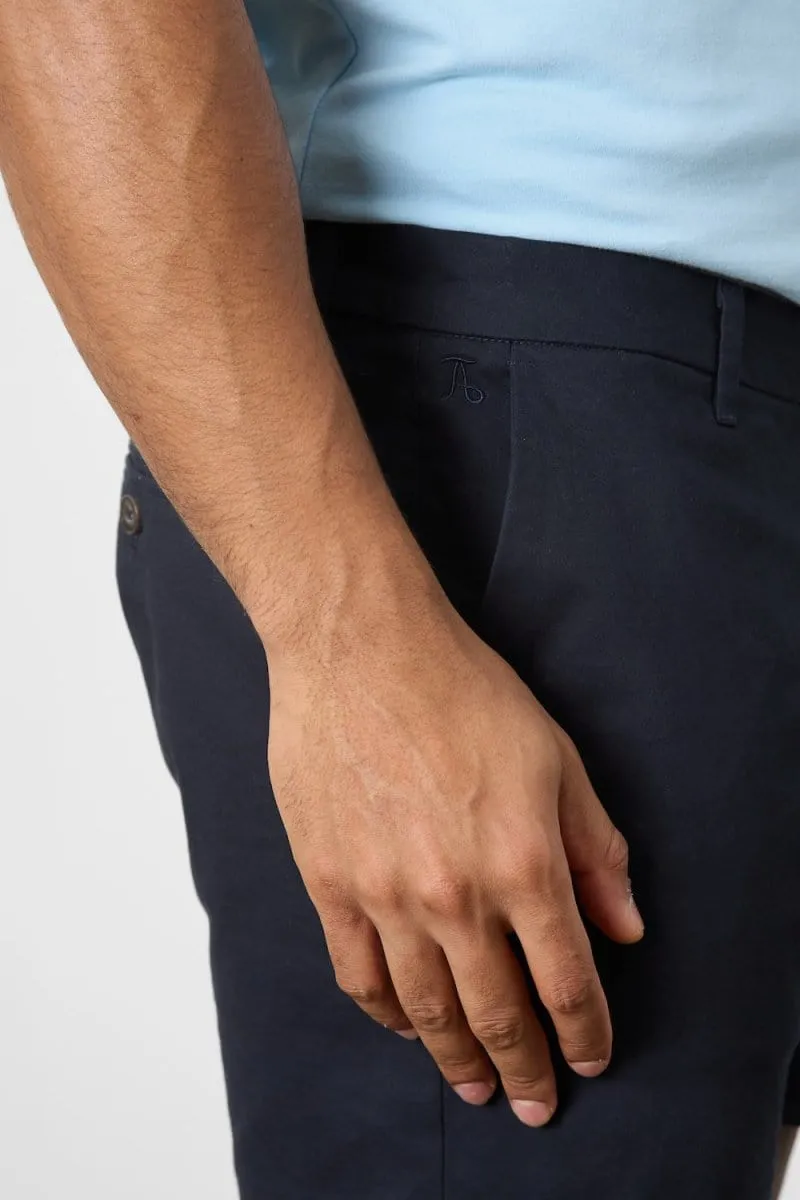 Athletic Fit Chino Shorts 5" in Navy
