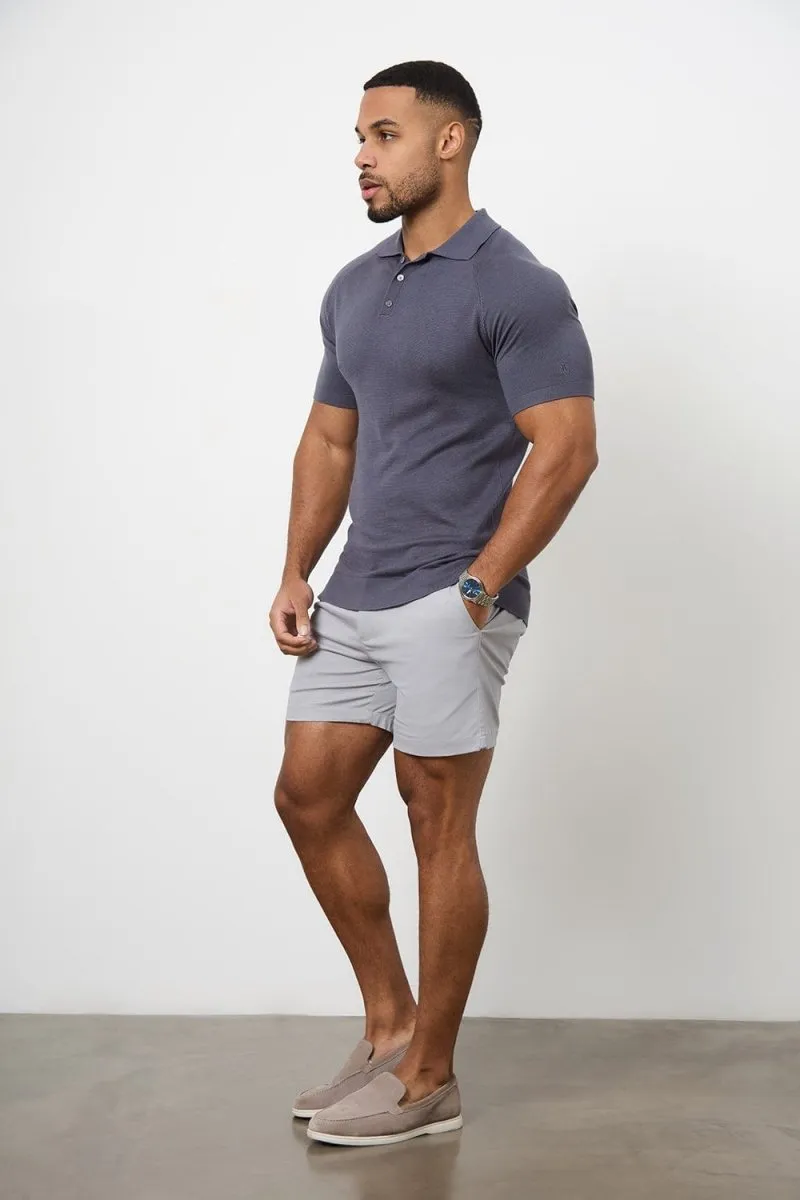 Athletic Fit Chino Shorts 5" in Pale Grey