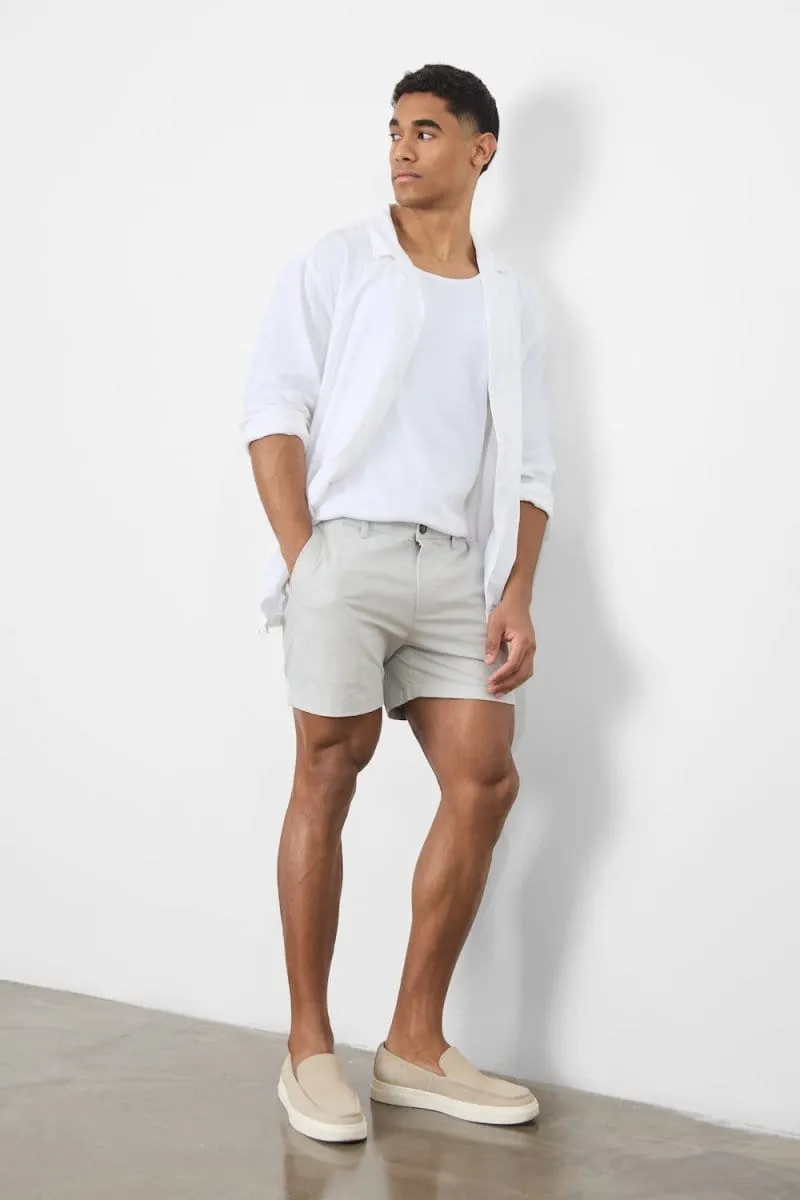 Athletic Fit Chino Shorts 5" in Silver Grey