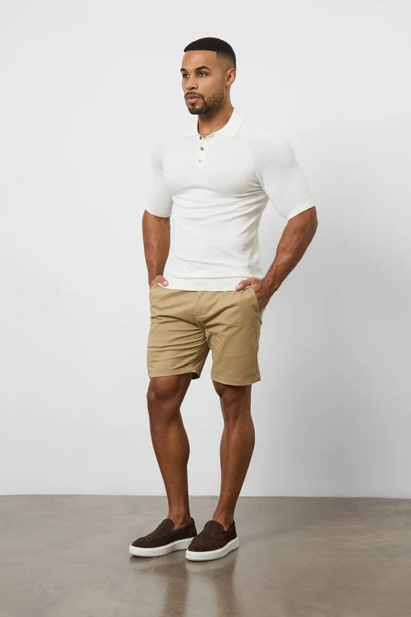 Athletic Fit Chino Shorts 7" in Dark Sand