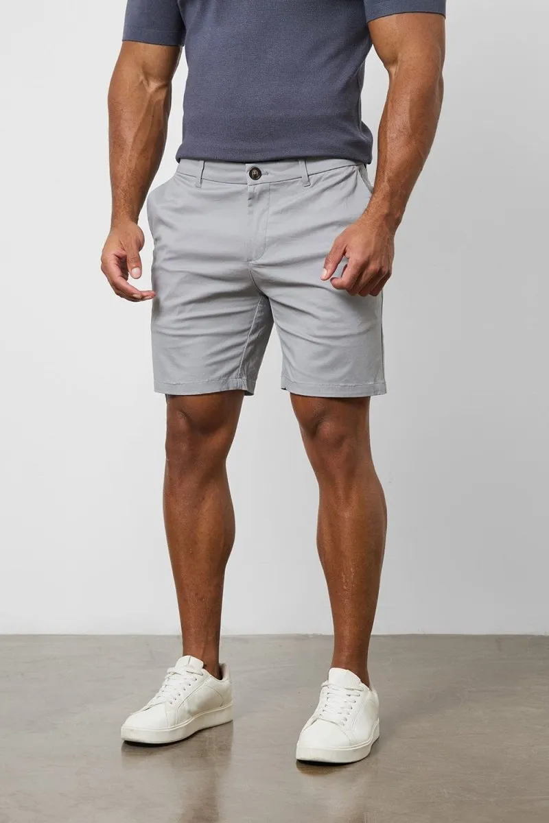 Athletic Fit Chino Shorts 7" in Pale Grey