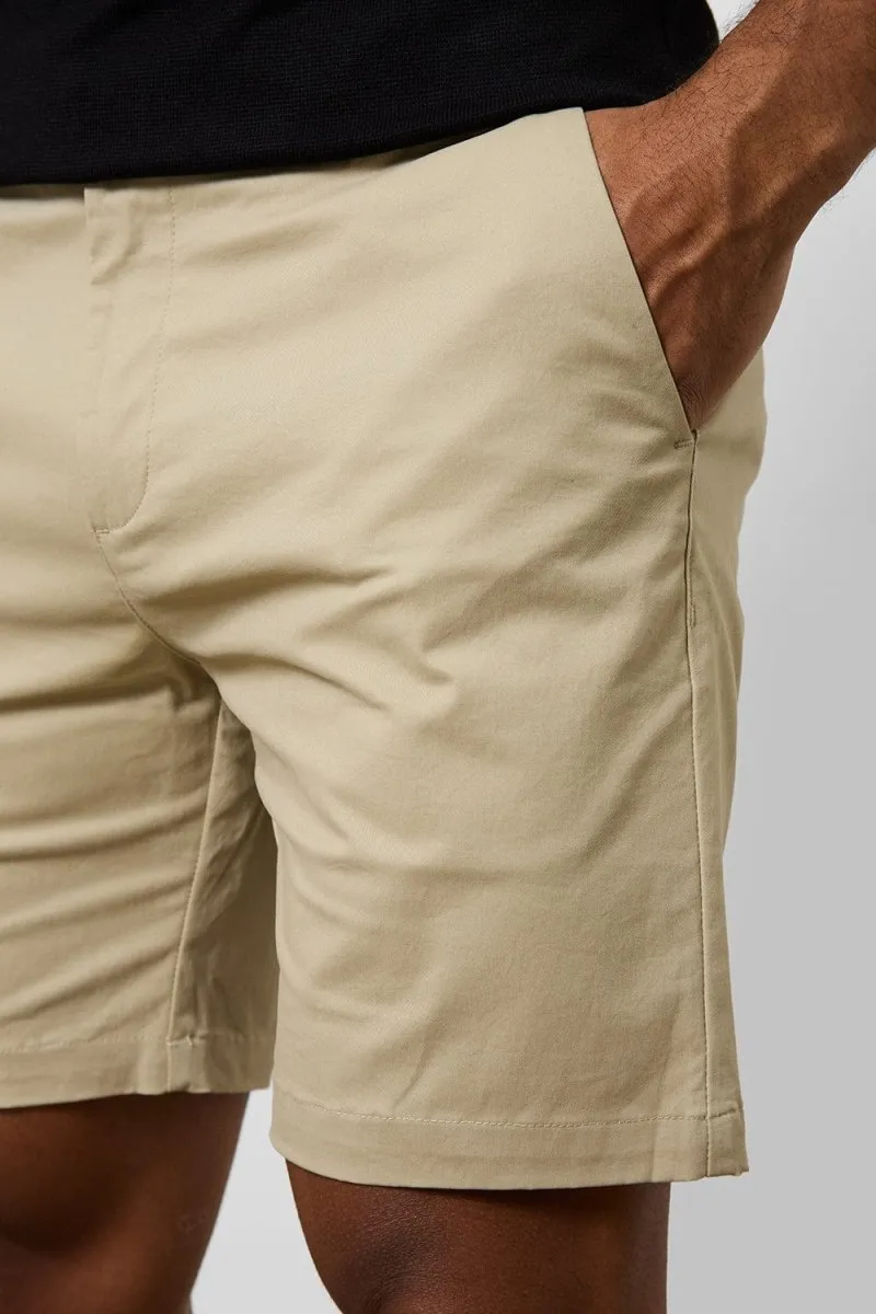 Athletic Fit Chino Shorts 7" in Stone