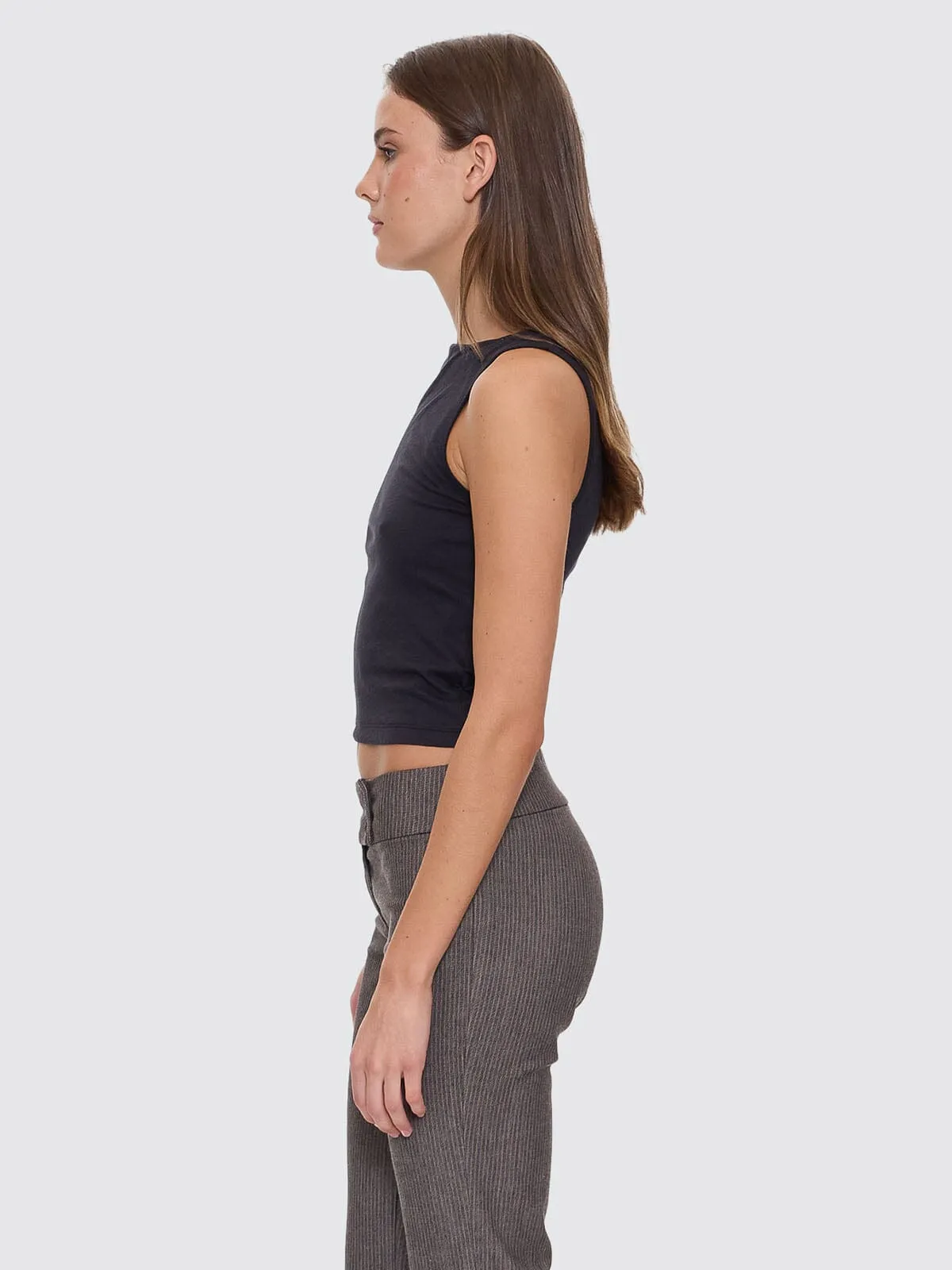 Bounty Tank - Washed Black