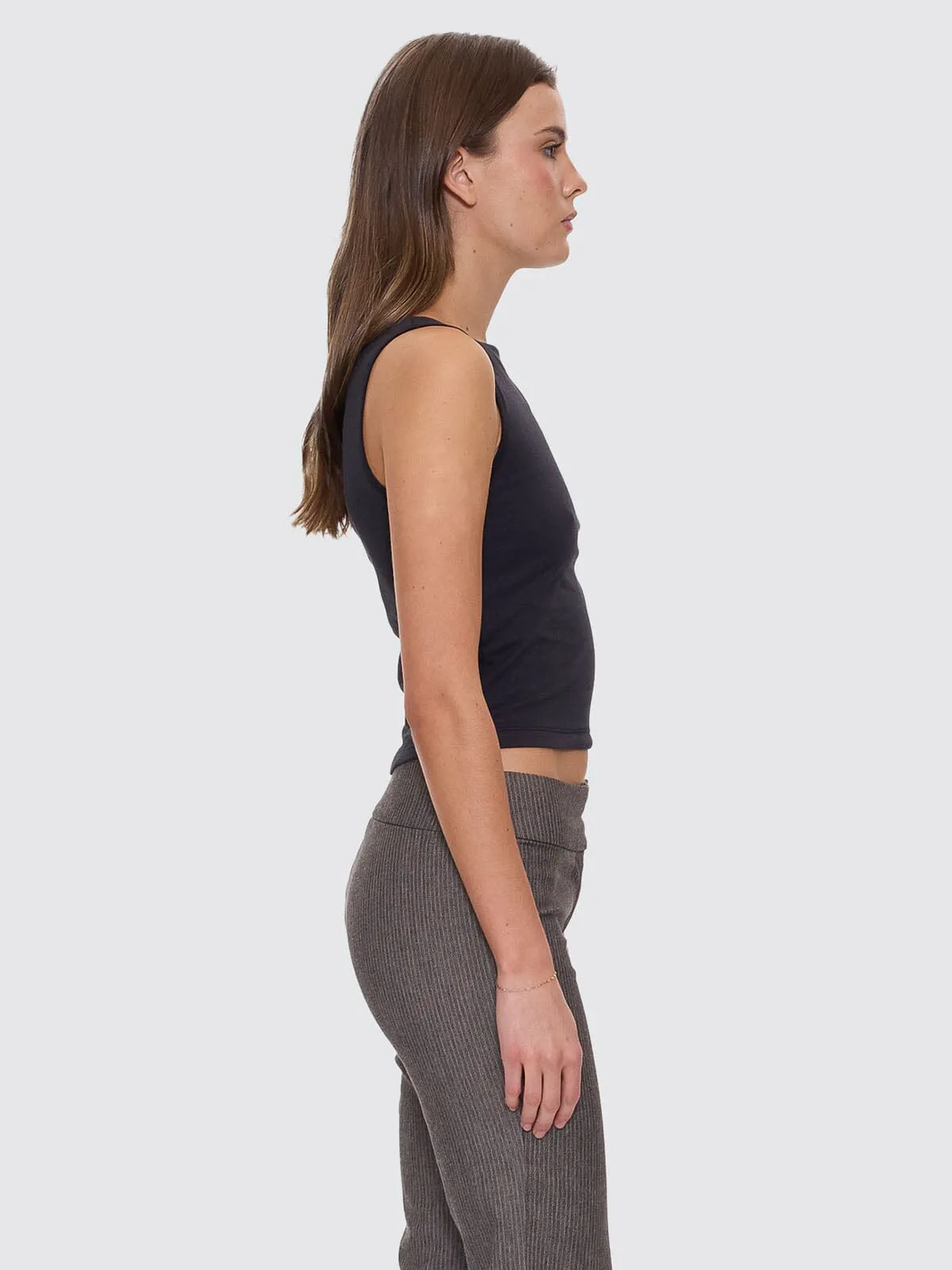 Bounty Tank - Washed Black