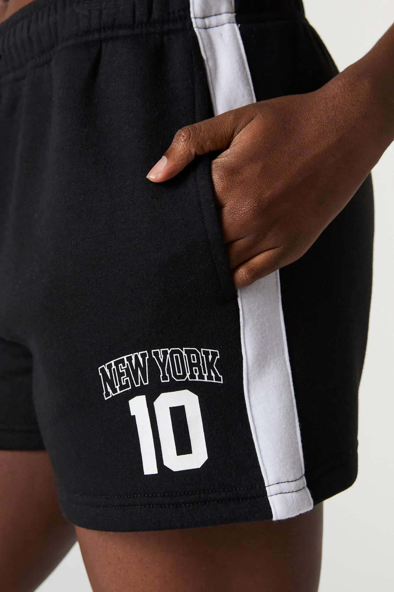 Graphic High Rise Fleece Short