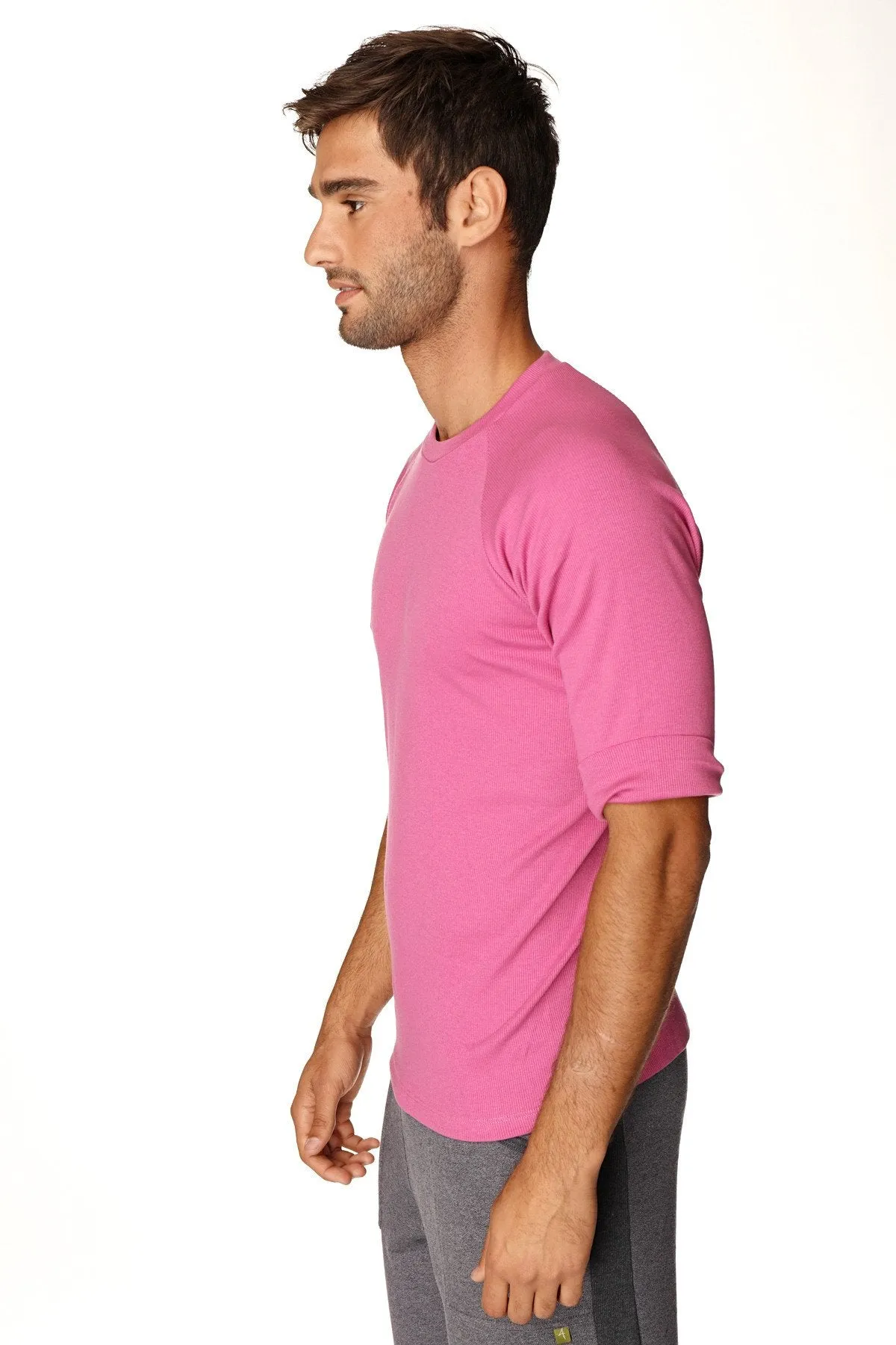 Hybrid Crew Neck Raglan Tee (Berry)