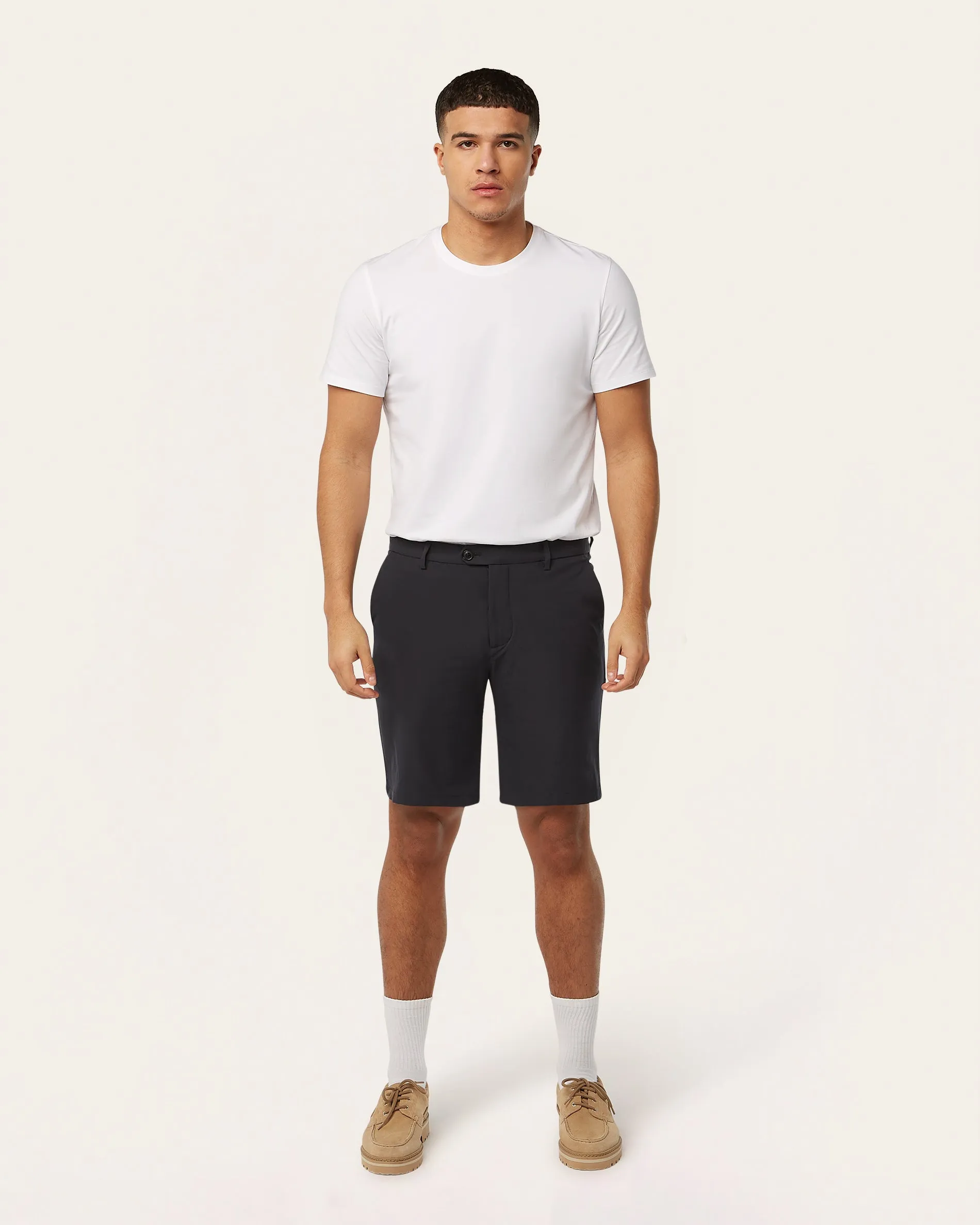 Light-weight shorts black