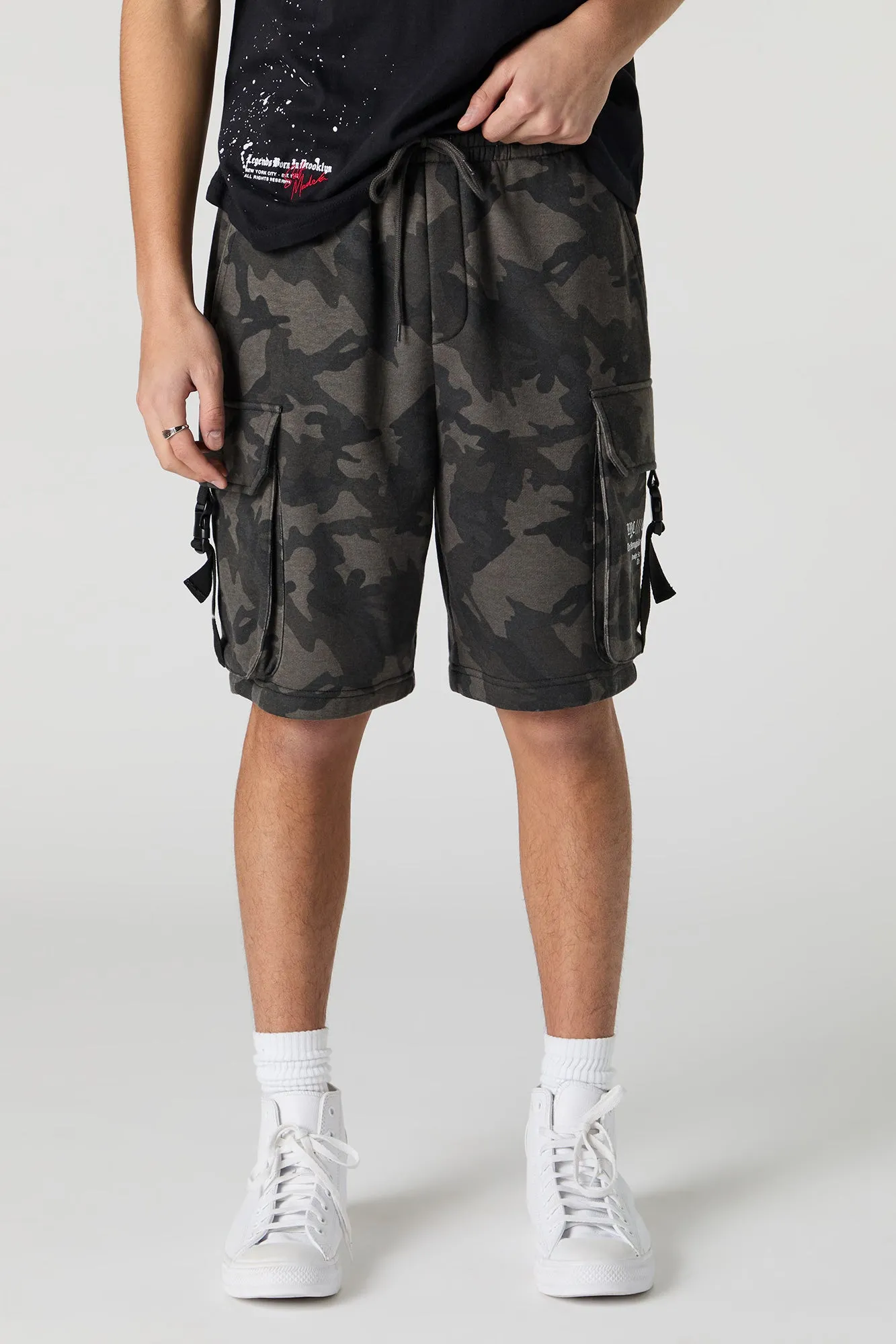 NY Graphic Fleece Cargo Short