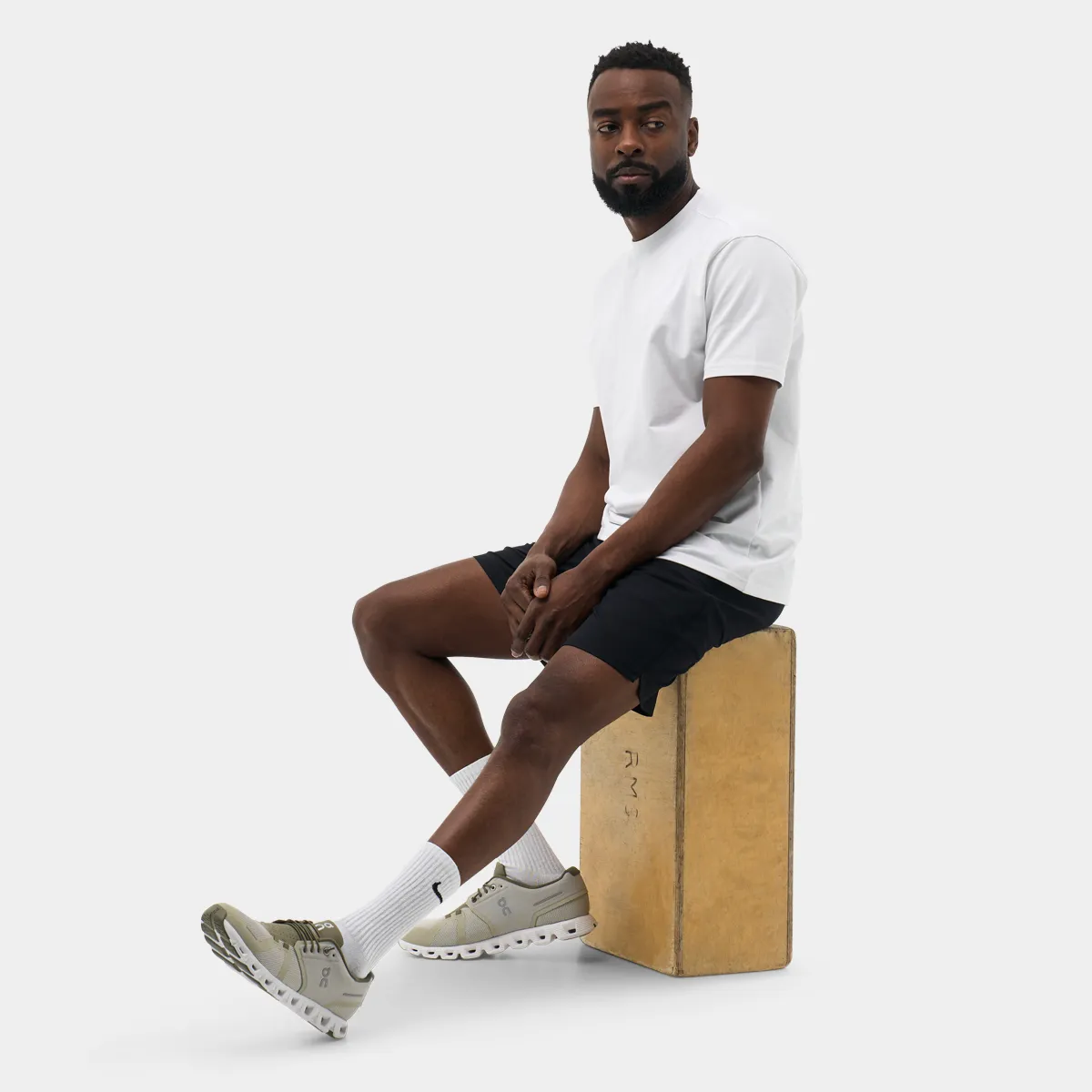 Outset Short 7"