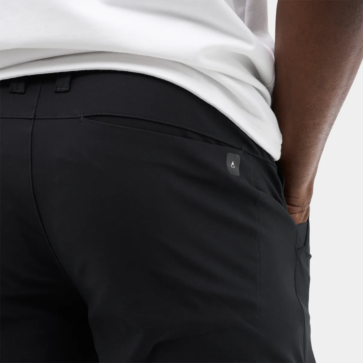 Outset Short 7"