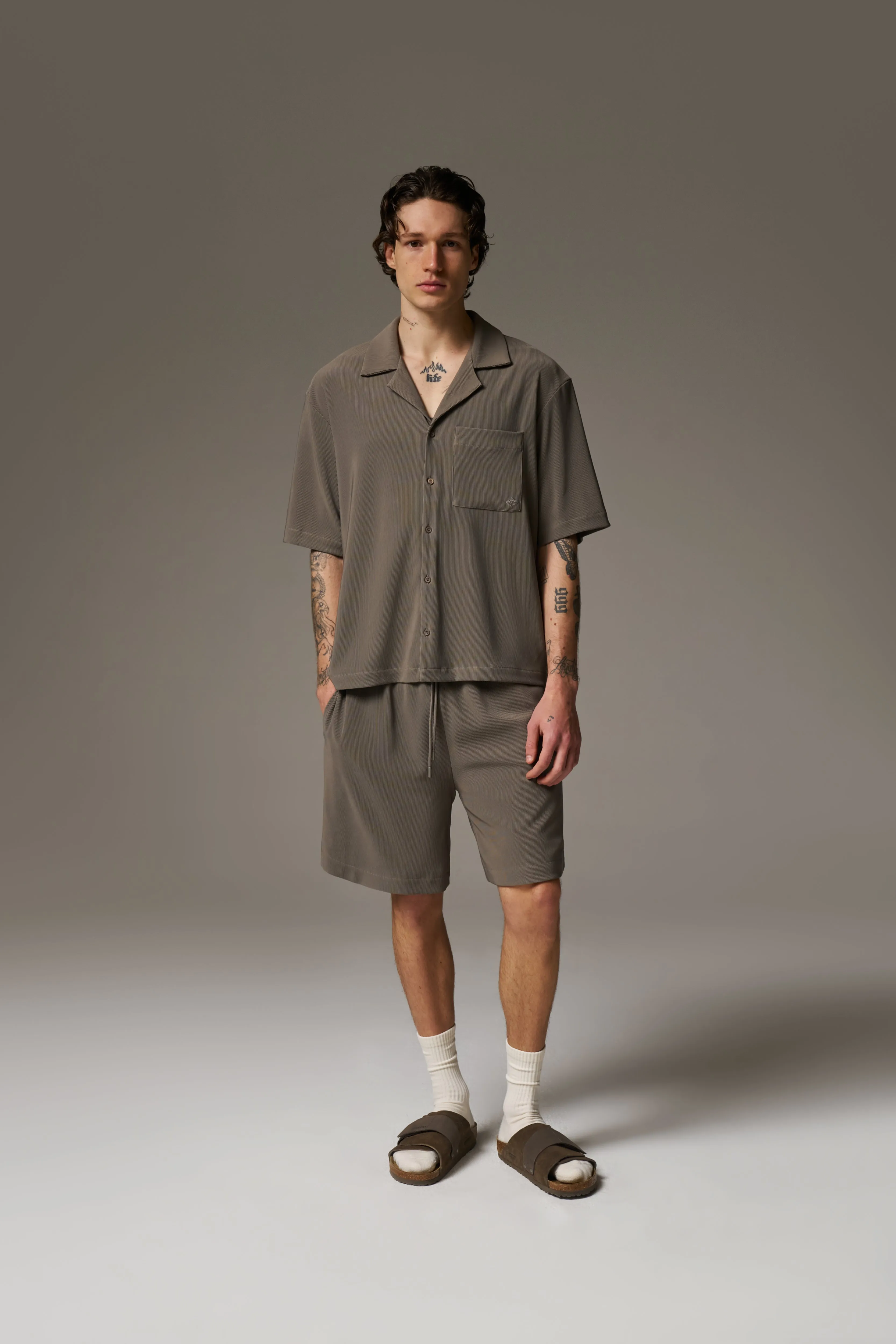 RIBBED SHORTS - MINK