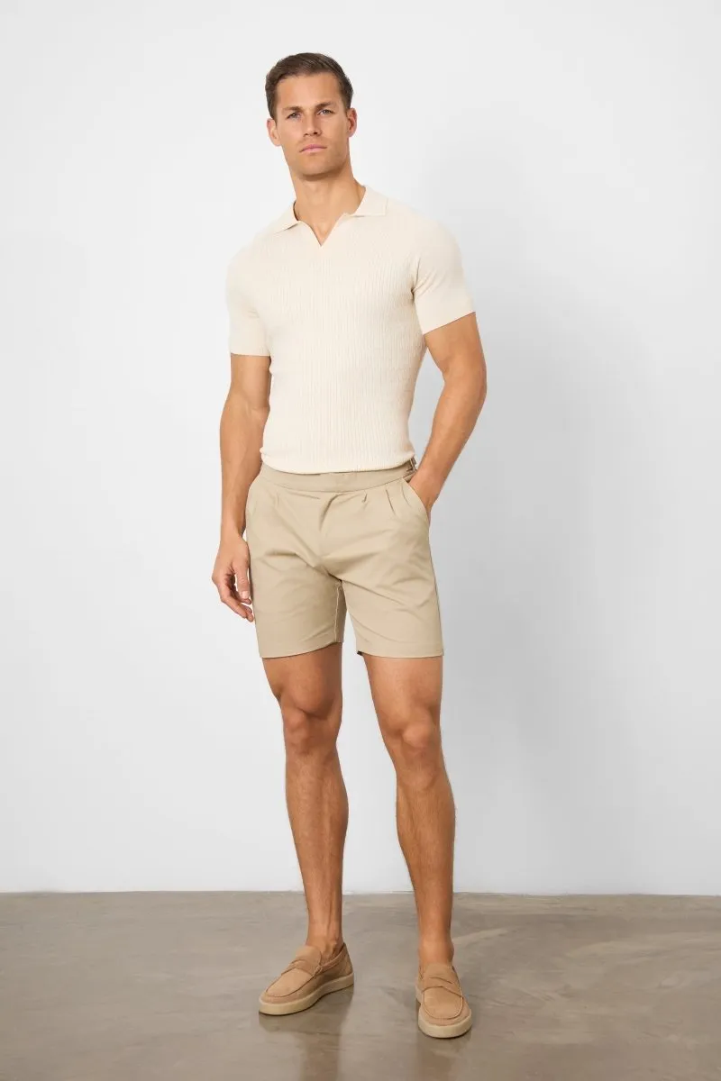 Smart Pleated Cotton Side Adjust Short in Stone