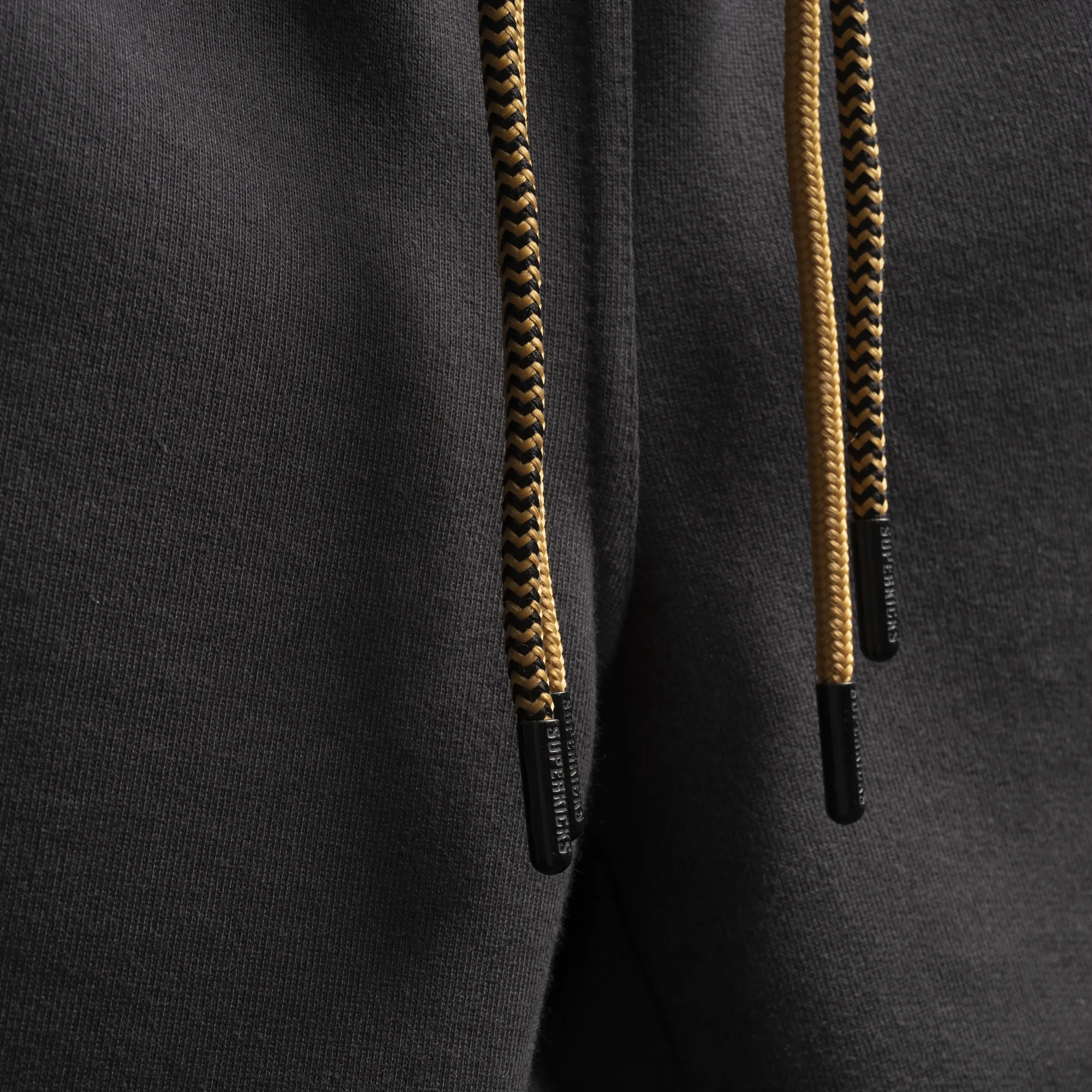 Superkicks | BASIC SHORTS 'ASPHALT'