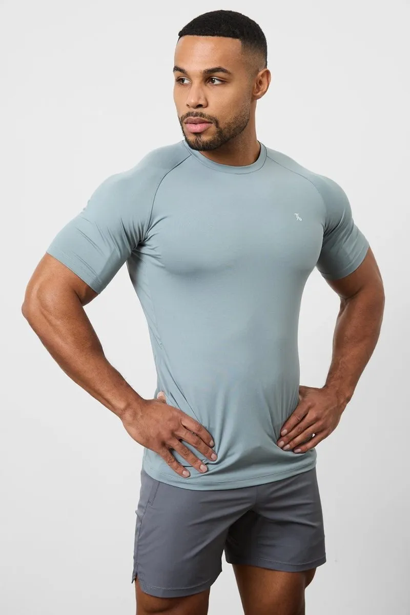 Training Top in Kale