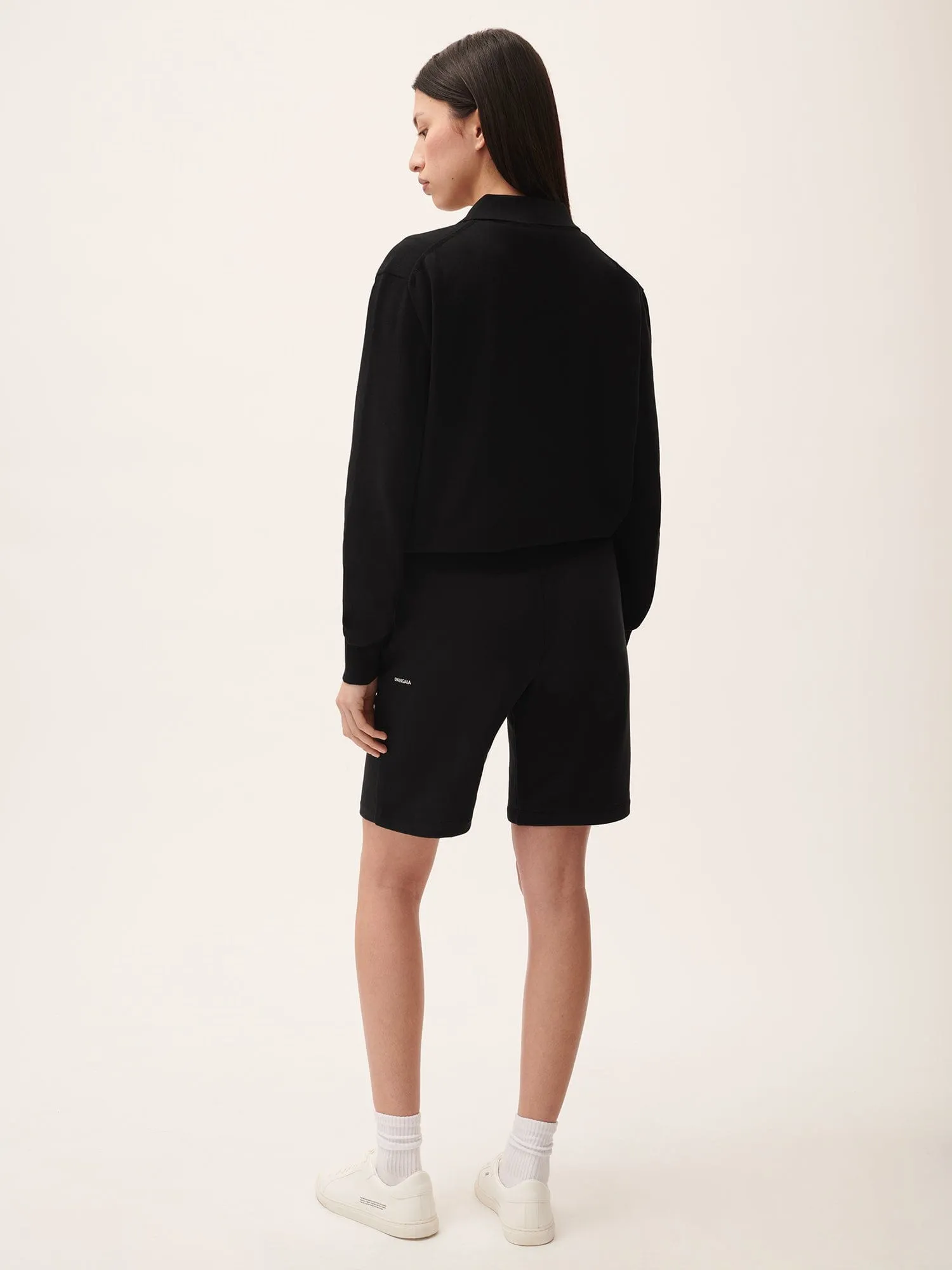 Womens 365 Midweight Long Shorts—black